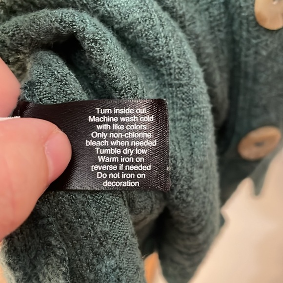 LANE BRYANT UGC Size 14/16 Green Faux Buttom Down Babydoll top shirt long sleeve - Picture 8 of 10